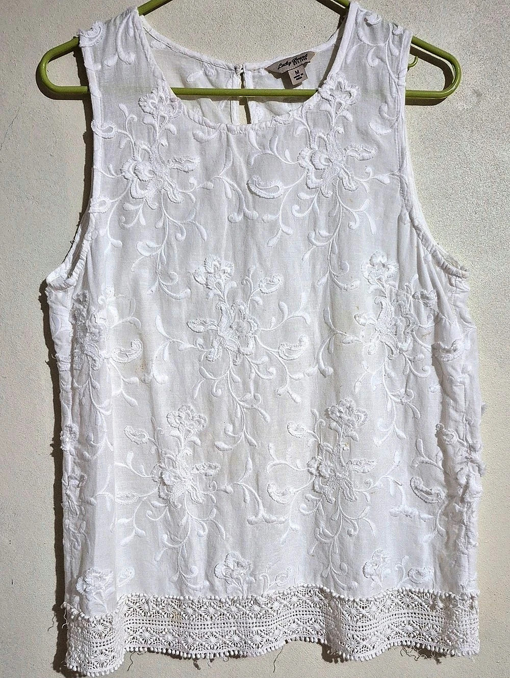 Lucky Brand Floral Lace-Hem Tank Top in White Size Medium
